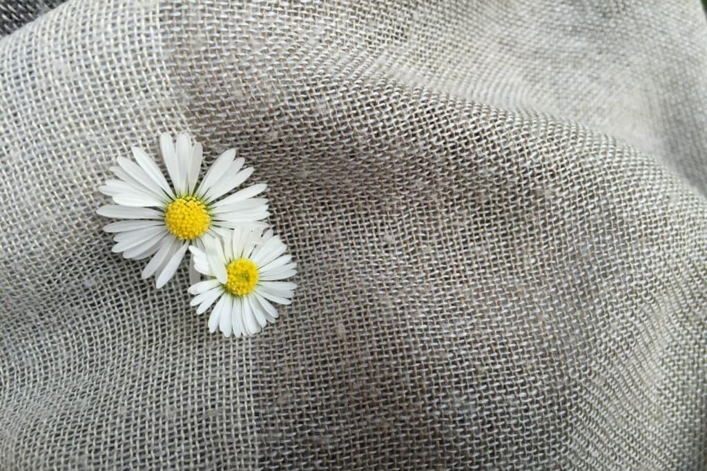 Wearing natural fiber clothing benefits