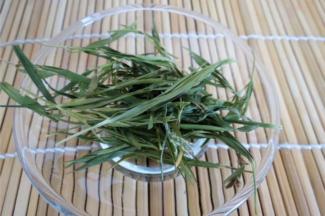 A lot of people are drinking bamboo leaf tea for stronger hair and nails. Does it work? And, are there other bamboo tea benefits that could improve health? width=