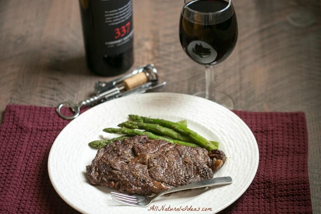 A low carb lifestyle doesn't have to feel restrictive. The finest things, like wine, can be enjoyed. But, you need to stick to low carb wine choices.