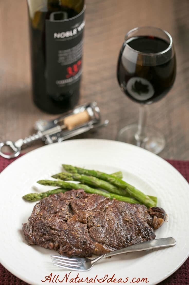 Are there lots of carbs in red wine? Is it okay to drink with dinner?