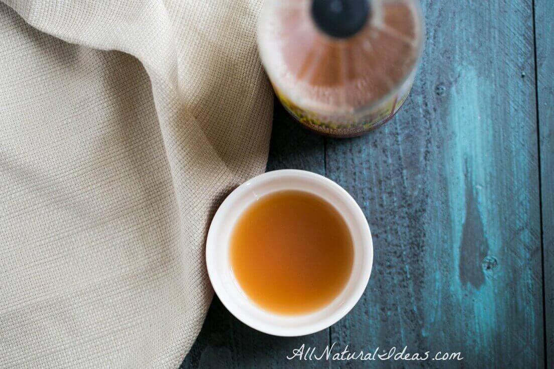 bowl of apple cider vinegar