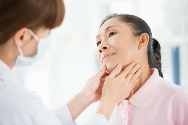 What is thyromegaly? A thyroid goiter.