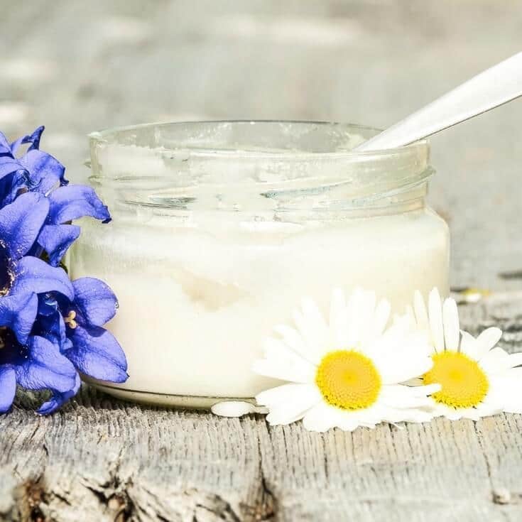 Using coconut oil cold sore treatment