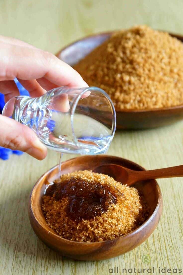 Organic sugar scrub benefits with a DIY recipe